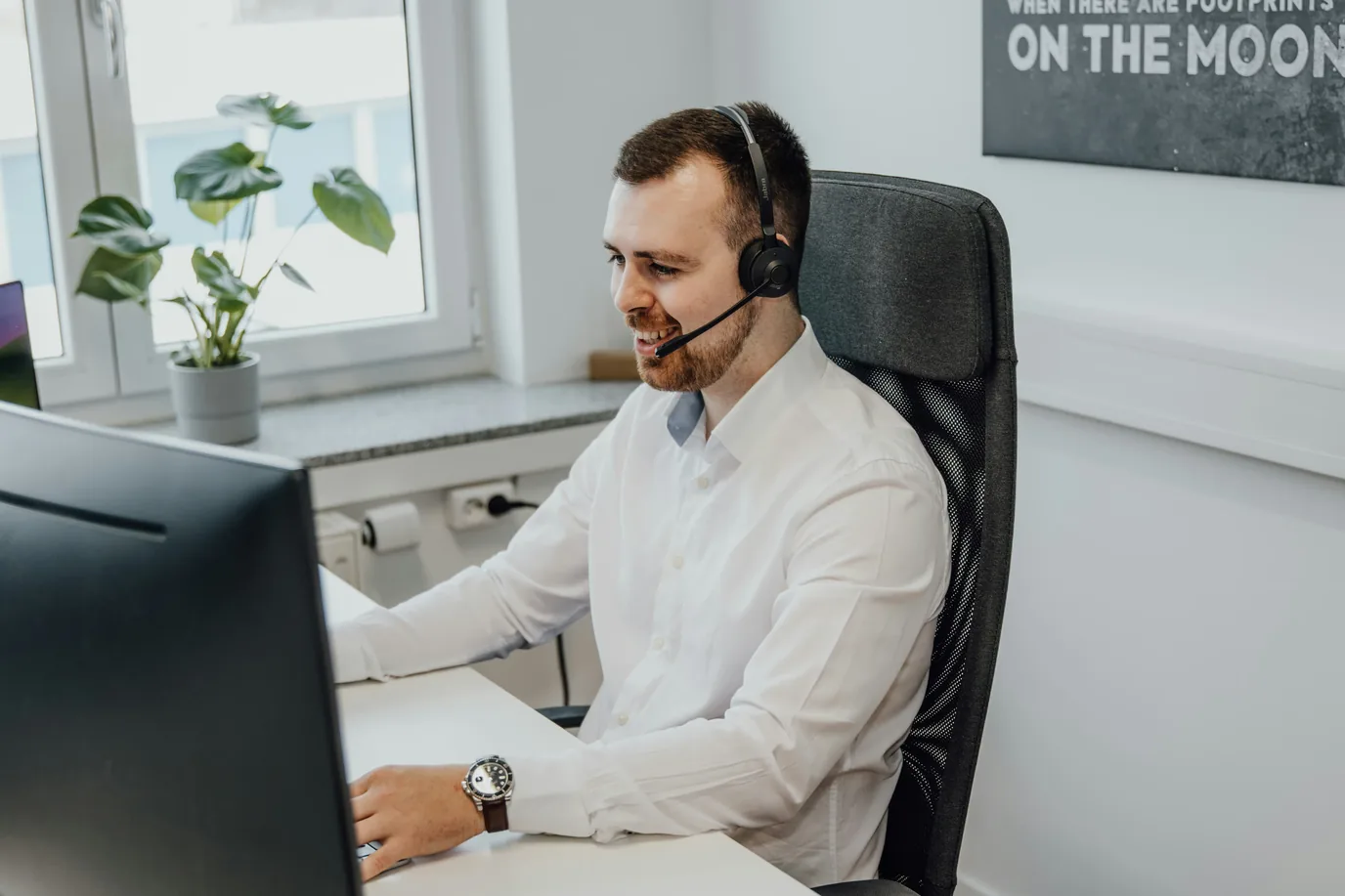 How could multi agent artificial intelligence systems transform the field of customer service?