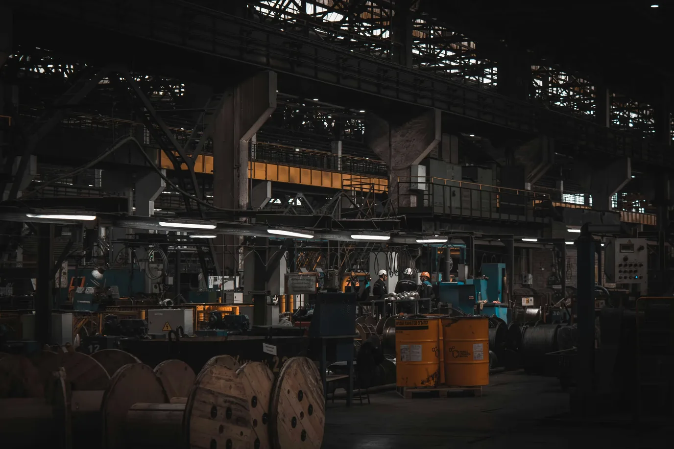 What is the impact of automation and AI in today&#39;s manufacturing industry?