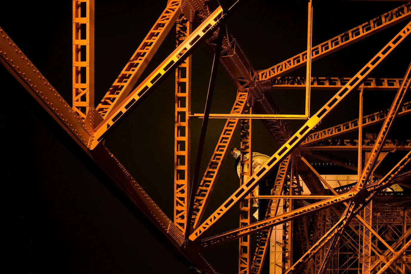 How can software that utilizes APIs bring about a revolution in the manufacturing and engineering sectors?