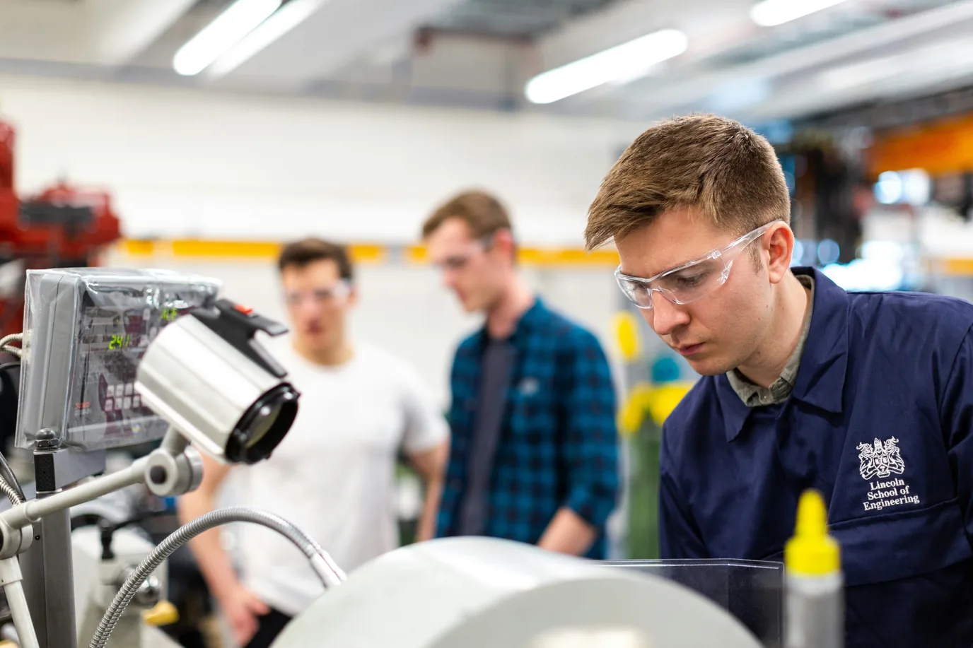 What digital approaches yield the results in the manufacturing and engineering sectors?